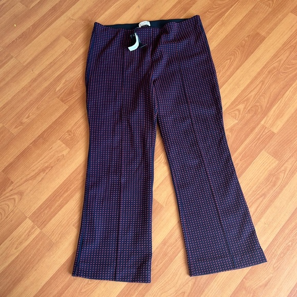 NWT Anthropologie the Essential Crop Flare Navy Burgundy Check Pull-On Pant - Picture 2 of 4